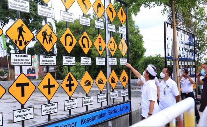 podiumnews.com-Pemkab Klungkung Raih Prestasi Kinerja Sangat Tinggi dari Kemendagri